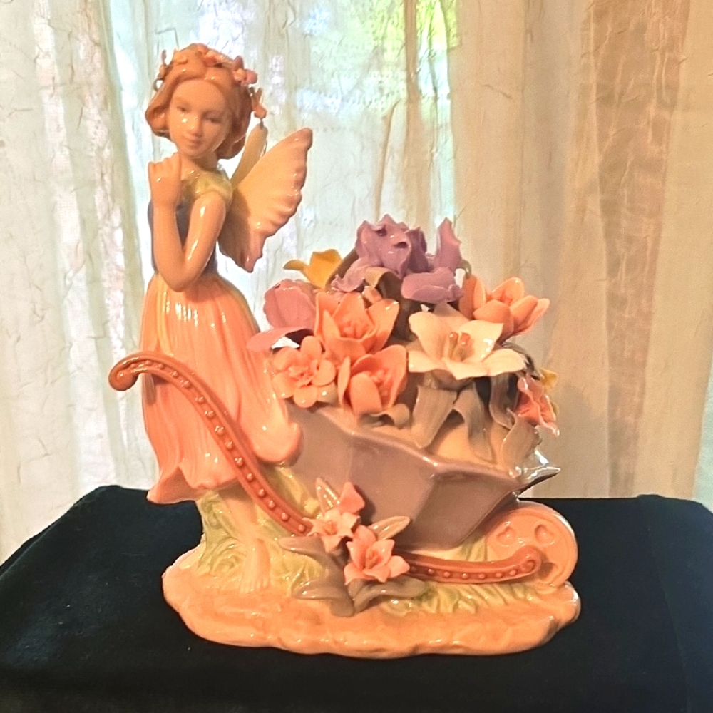 Vintage Porcelain Fairy Cart Full of Pink Purple White Flowers 6 1/2 x‎ 5 1/2